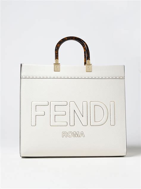 fendi tørklæde|Fendi handbags.